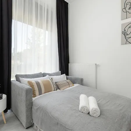 Comfortable With Parking In By Renters