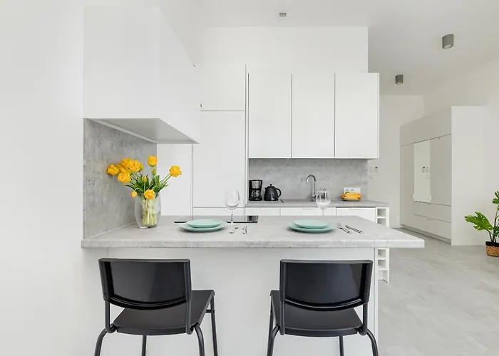 Comfortable With Parking In By Renters