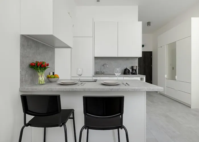 Comfortable With Parking In By Renters شقة *